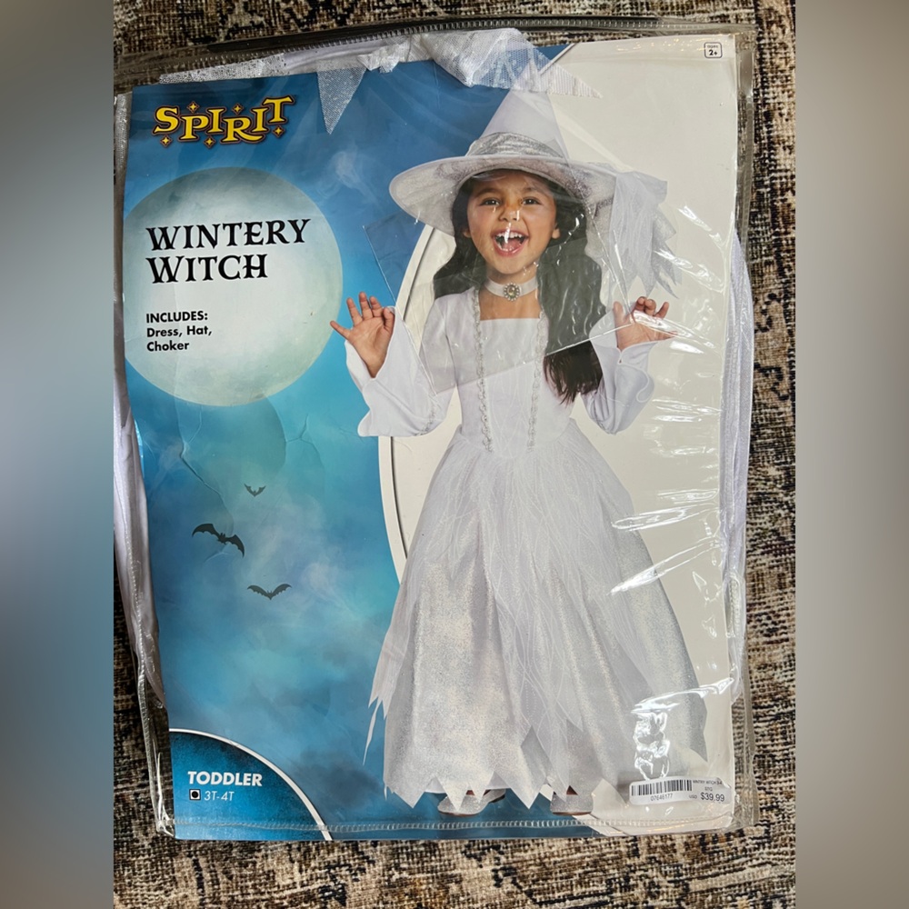 Spirit Wintery Witch Costume for Kids in White